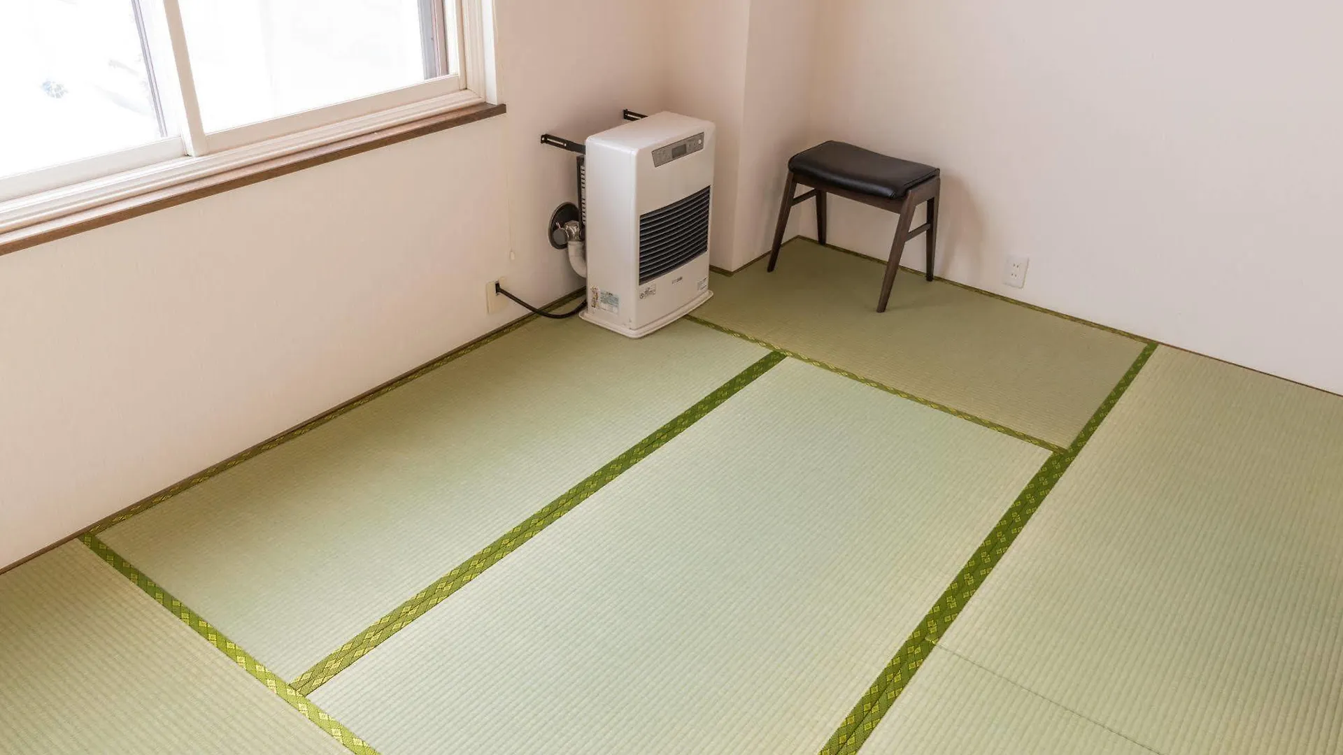 Otaru Guesthouse Harvest 0*,